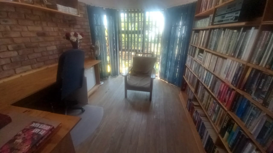 4 Bedroom Property for Sale in Noordheuwel Gauteng