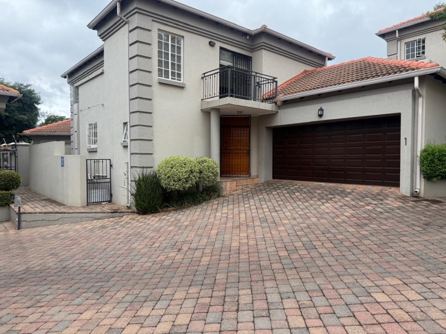 3 Bedroom Property for Sale in Sterrewag Gauteng