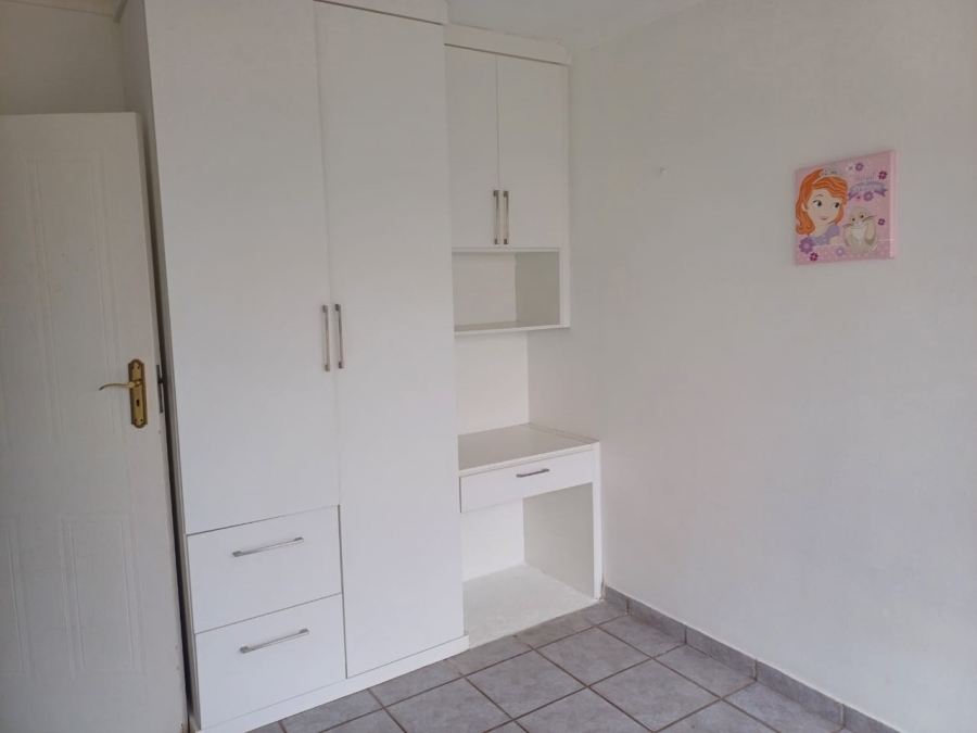 To Let 3 Bedroom Property for Rent in Die Hoewes Gauteng