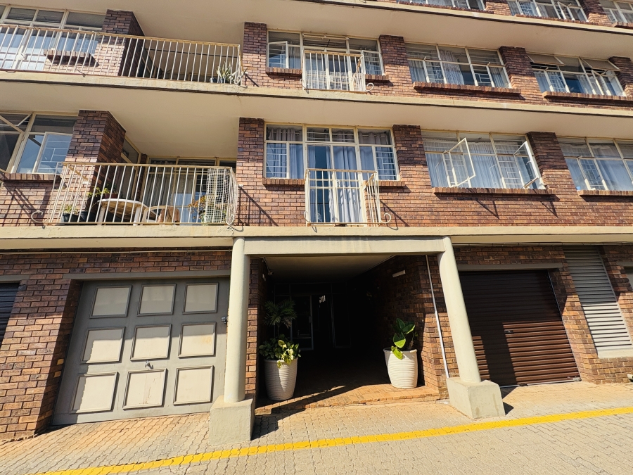 3 Bedroom Property for Sale in Sinoville Gauteng