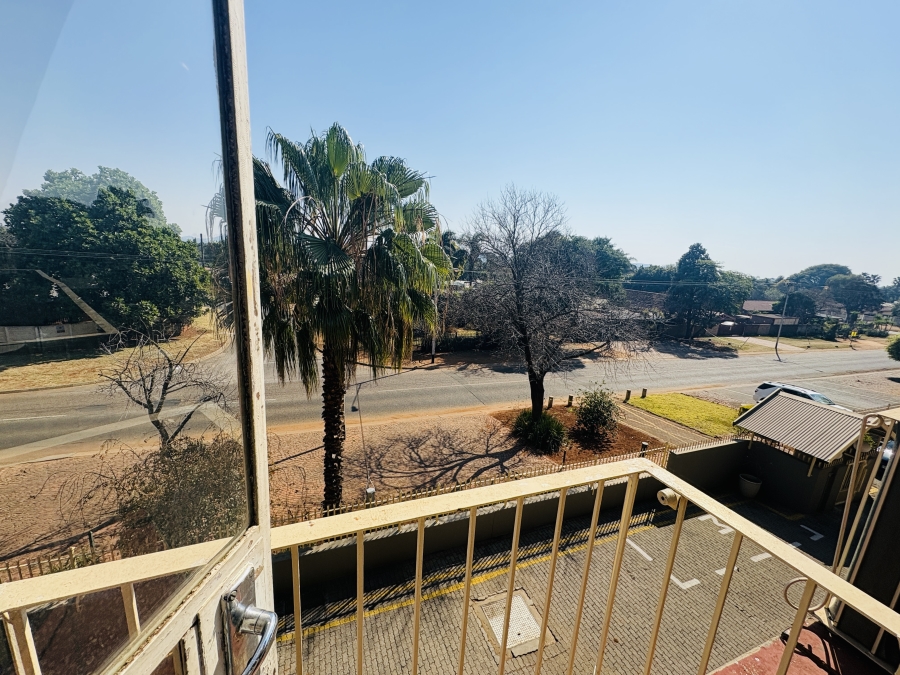 3 Bedroom Property for Sale in Sinoville Gauteng