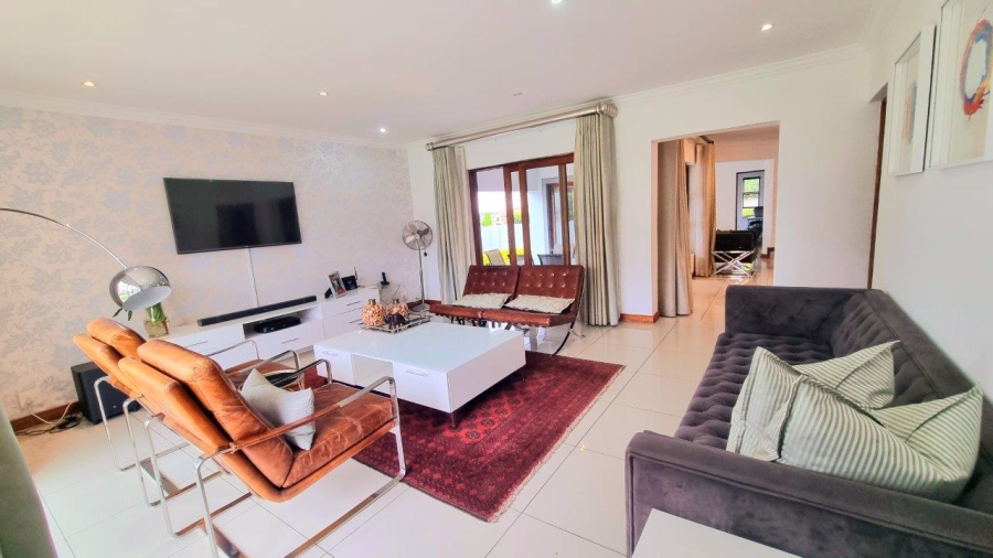 5 Bedroom Property for Sale in Crescent Wood Country Estate Gauteng