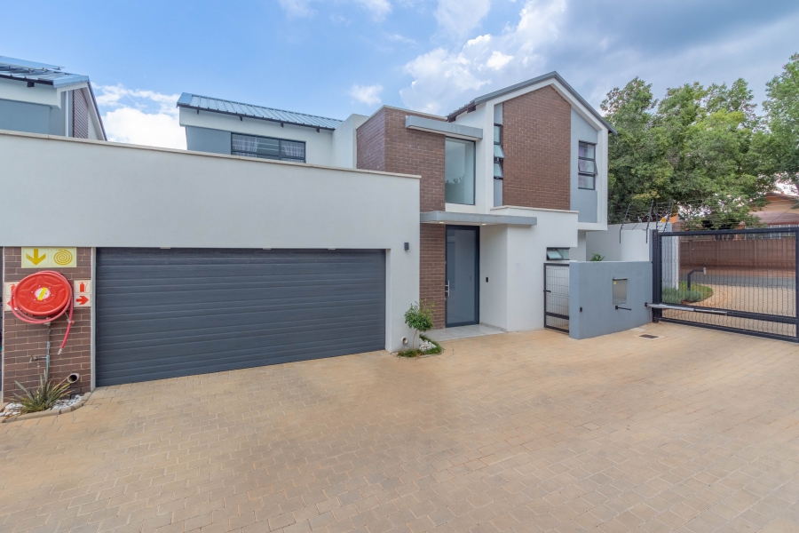 3 Bedroom Property for Sale in Edendale Gauteng