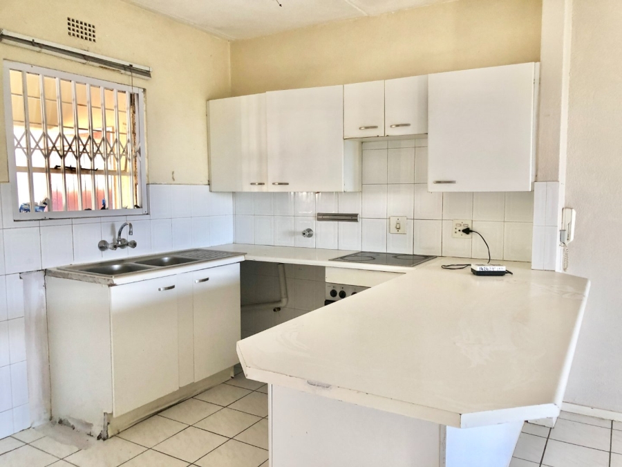 To Let 2 Bedroom Property for Rent in Ferndale Gauteng