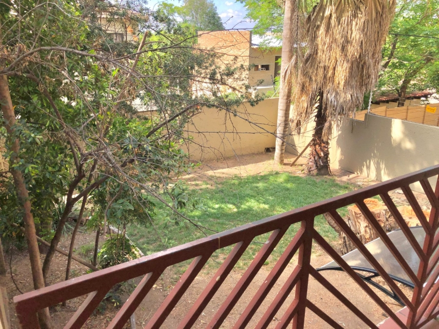 To Let 2 Bedroom Property for Rent in Ferndale Gauteng
