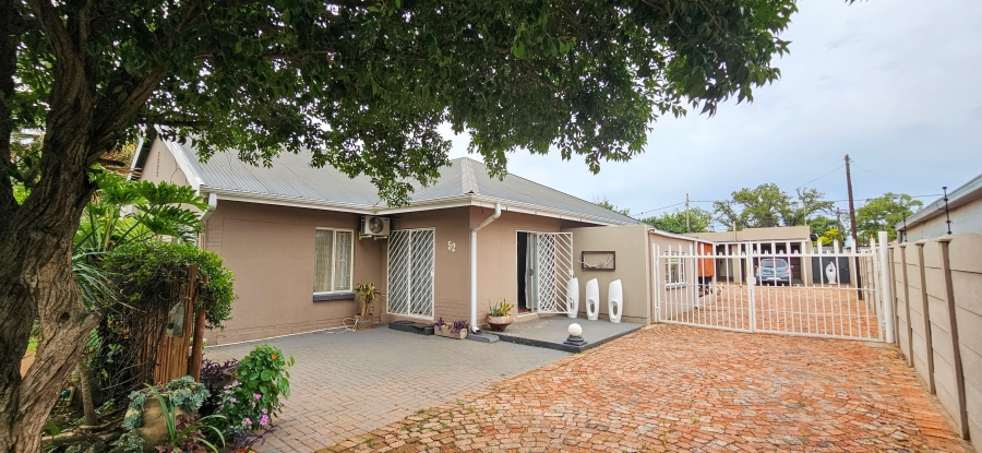 3 Bedroom Property for Sale in Three Rivers Gauteng