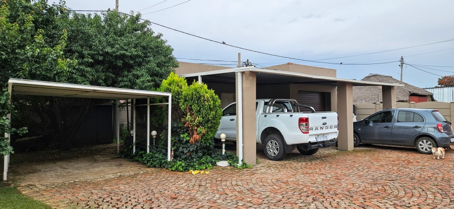 3 Bedroom Property for Sale in Three Rivers Gauteng