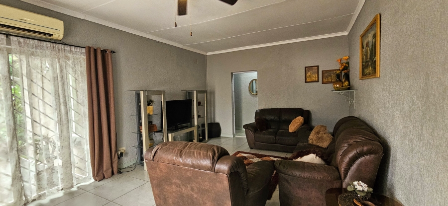 3 Bedroom Property for Sale in Three Rivers Gauteng