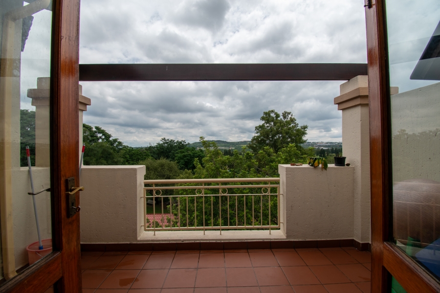 2 Bedroom Property for Sale in Sunninghill Gauteng