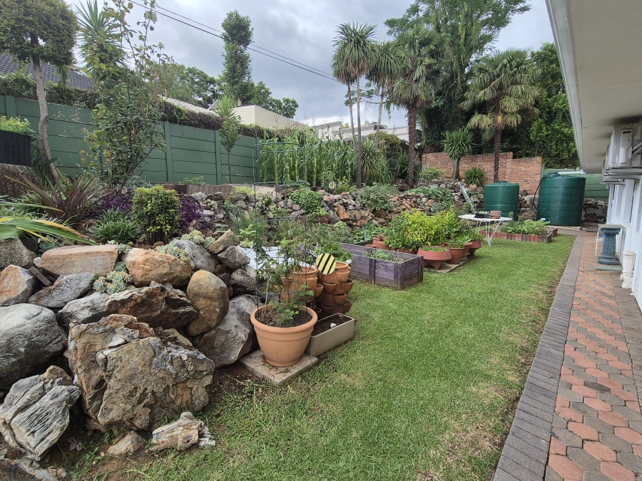 To Let 4 Bedroom Property for Rent in Parkmore Gauteng