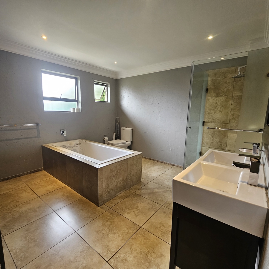 3 Bedroom Property for Sale in Bushwillow Park Estate Gauteng