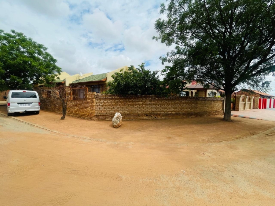 3 Bedroom Property for Sale in Odinburg Gauteng