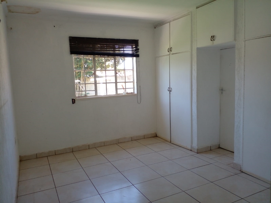 To Let 3 Bedroom Property for Rent in De Deur Gauteng