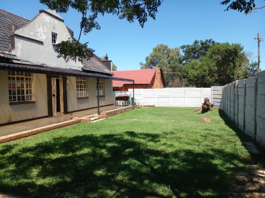 To Let 3 Bedroom Property for Rent in De Deur Gauteng