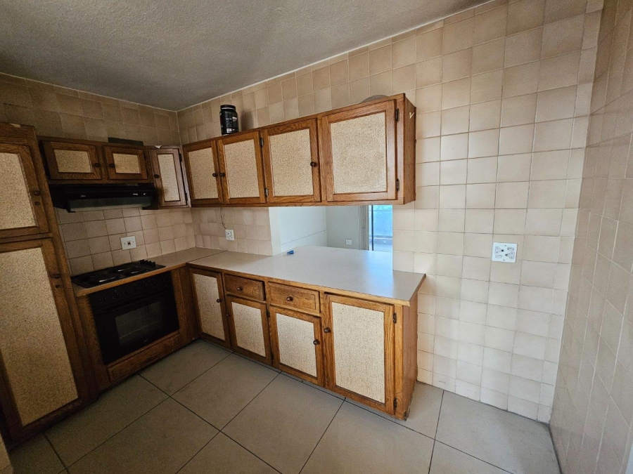 2 Bedroom Property for Sale in Menlyn Gauteng
