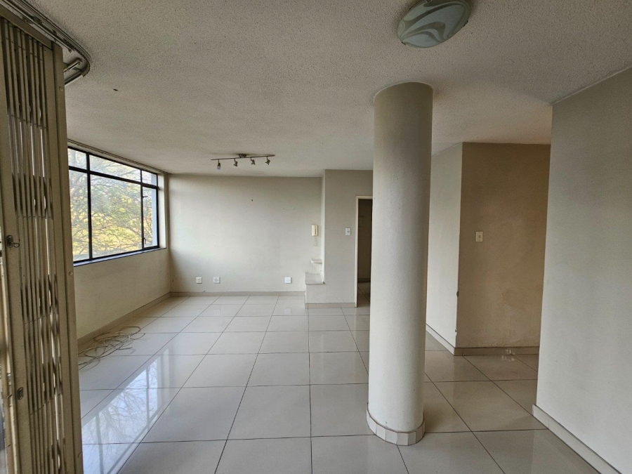 2 Bedroom Property for Sale in Menlyn Gauteng
