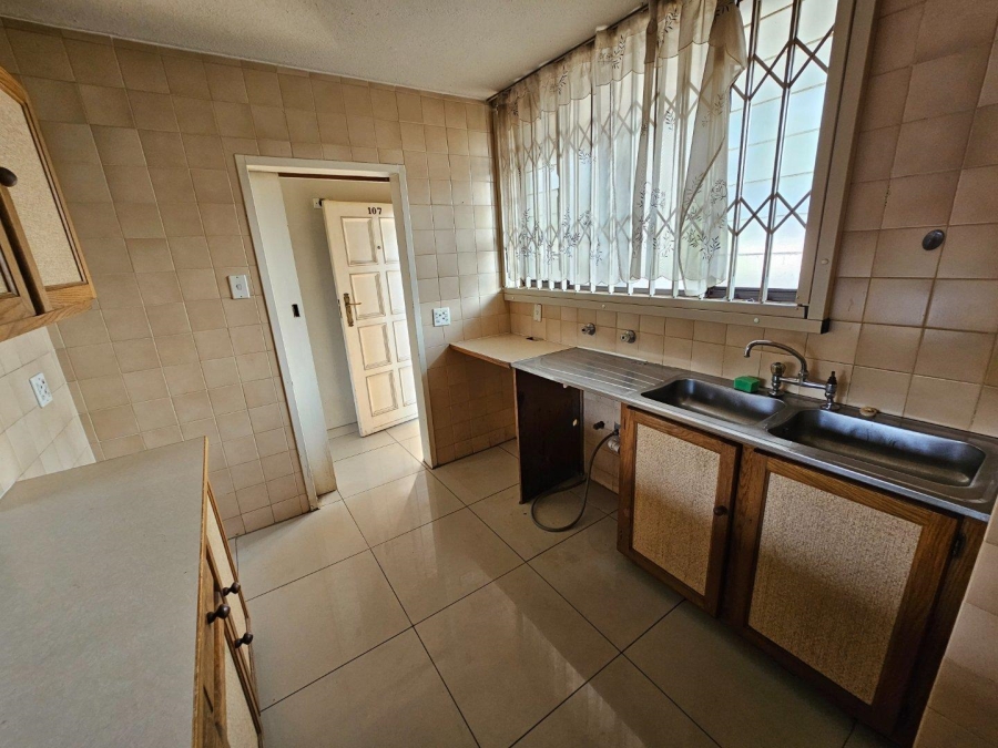 2 Bedroom Property for Sale in Menlyn Gauteng