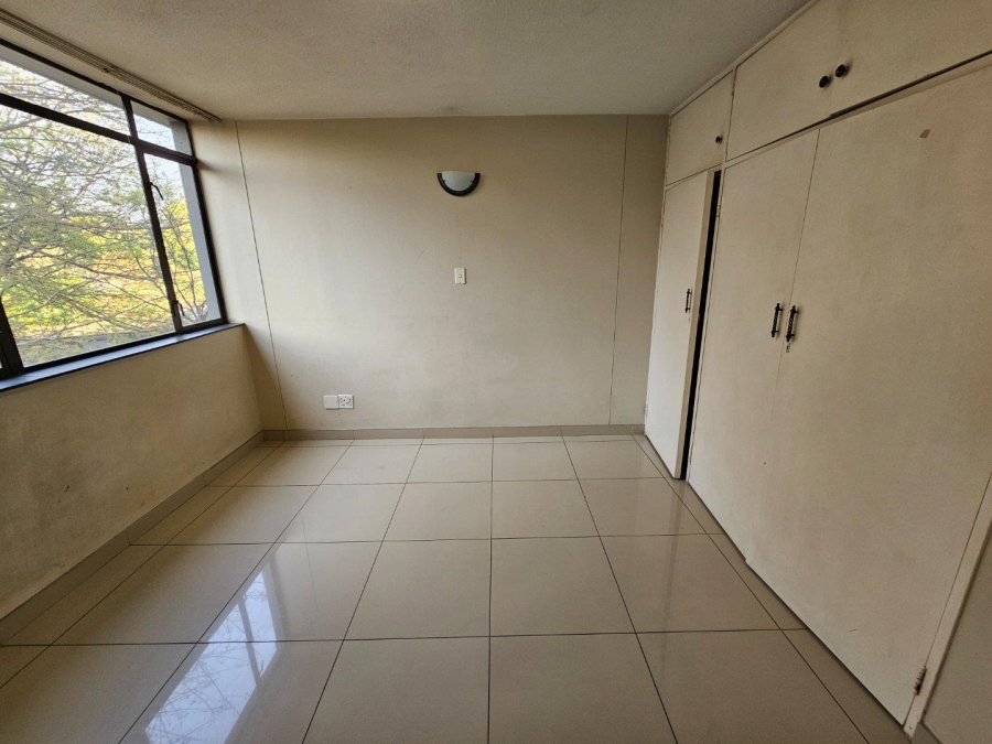 2 Bedroom Property for Sale in Menlyn Gauteng