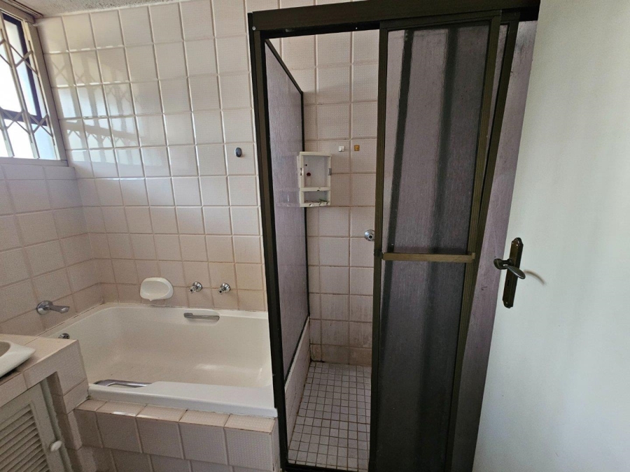 2 Bedroom Property for Sale in Menlyn Gauteng
