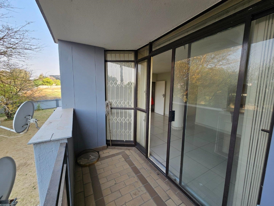 2 Bedroom Property for Sale in Menlyn Gauteng