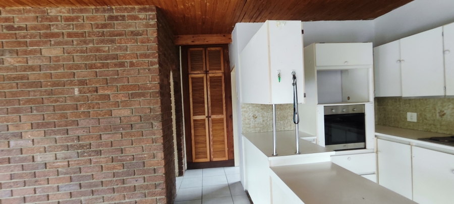 To Let 1 Bedroom Property for Rent in Glen Austin Gauteng