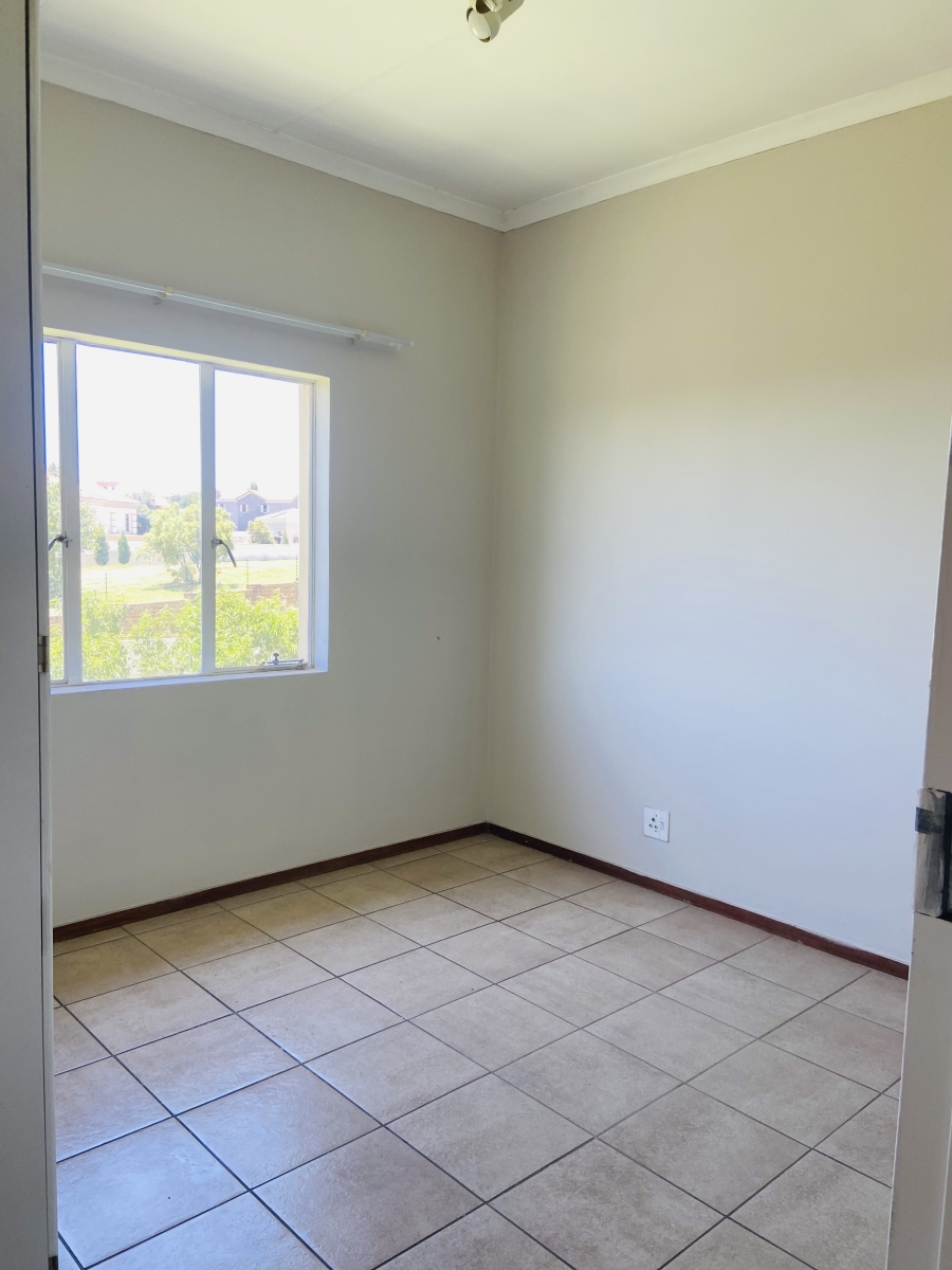 2 Bedroom Property for Sale in Country View Gauteng