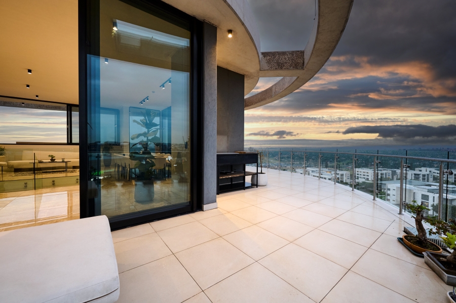 3 Bedroom Property for Sale in Waterfall Gauteng