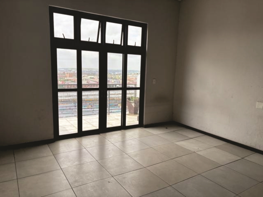 1 Bedroom Property for Sale in Braamfontein Gauteng