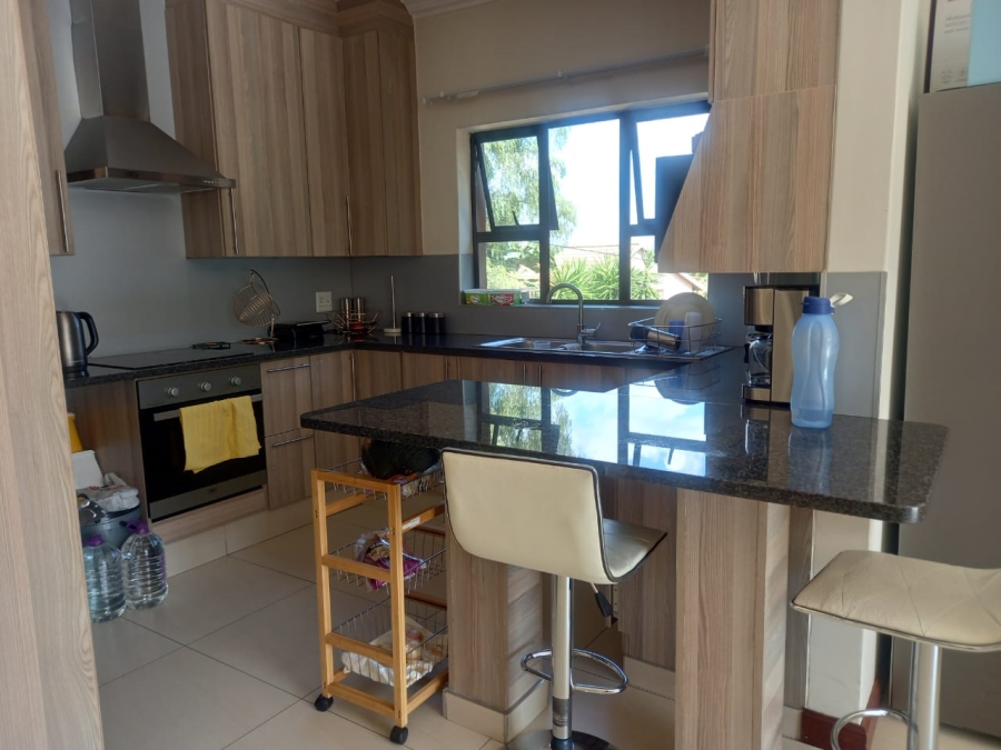 To Let 3 Bedroom Property for Rent in Kibler Park Gauteng