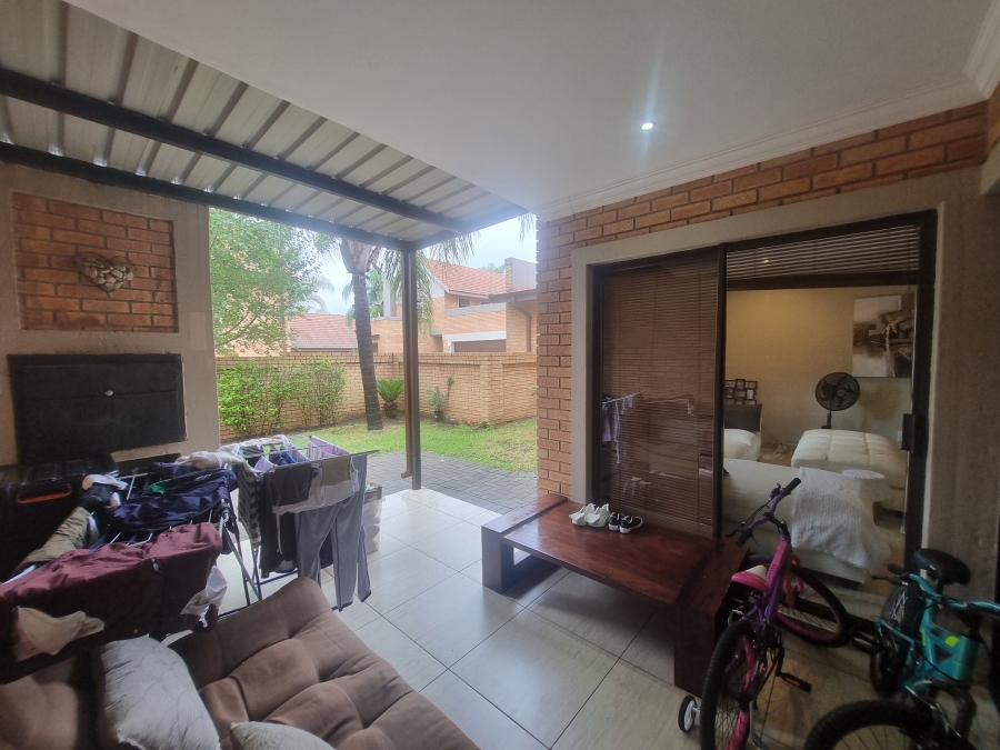 To Let 3 Bedroom Property for Rent in Equestria Gauteng