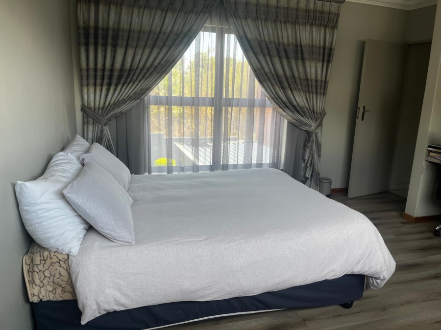 4 Bedroom Property for Sale in Ferndale Gauteng