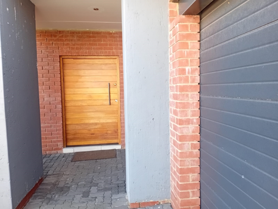 4 Bedroom Property for Sale in Ferndale Gauteng