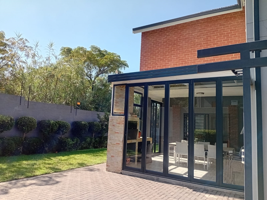 4 Bedroom Property for Sale in Ferndale Gauteng