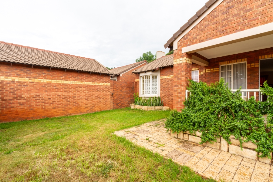 3 Bedroom Property for Sale in Equestria Gauteng