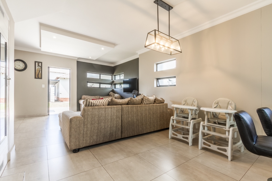 3 Bedroom Property for Sale in Equestria Gauteng