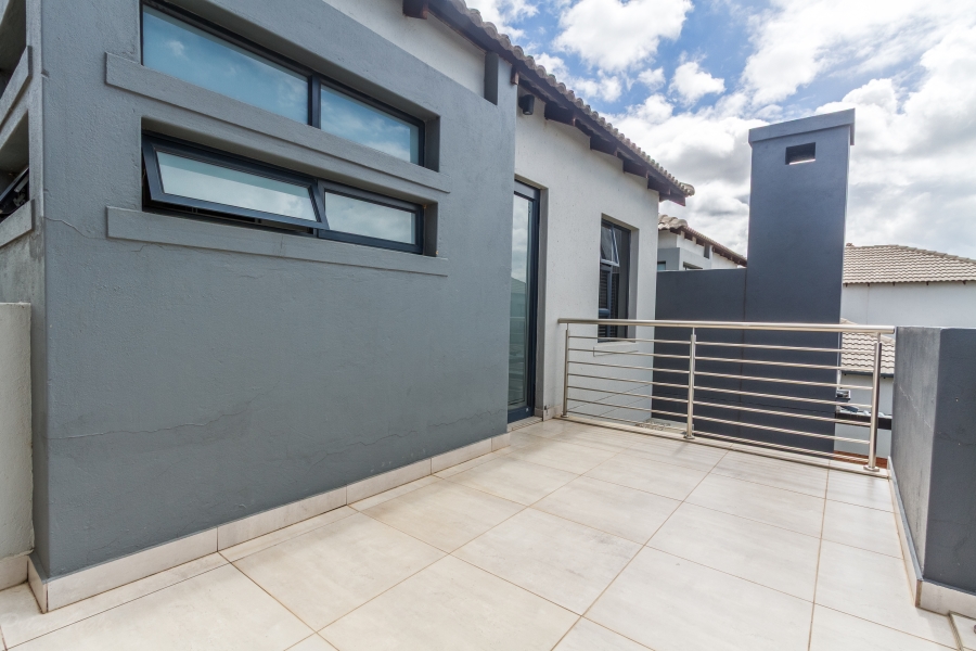 3 Bedroom Property for Sale in Equestria Gauteng