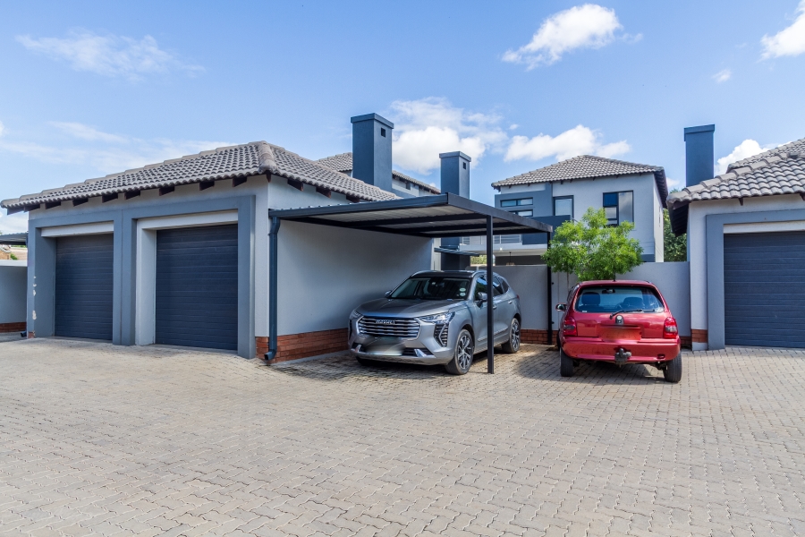 3 Bedroom Property for Sale in Equestria Gauteng