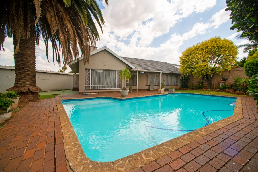 3 Bedroom Property for Sale in Marlands Gauteng