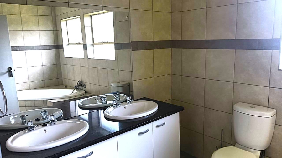 8 Bedroom Property for Sale in Van Riebeeck Park Gauteng