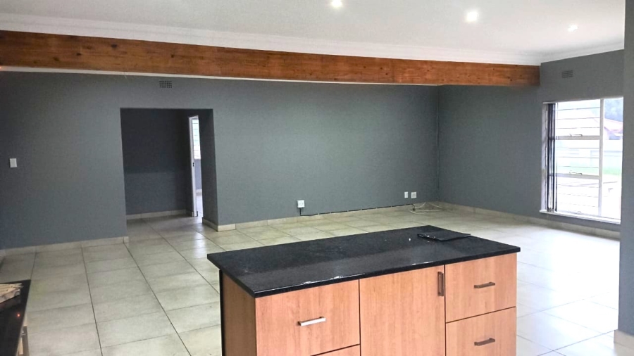 8 Bedroom Property for Sale in Van Riebeeck Park Gauteng