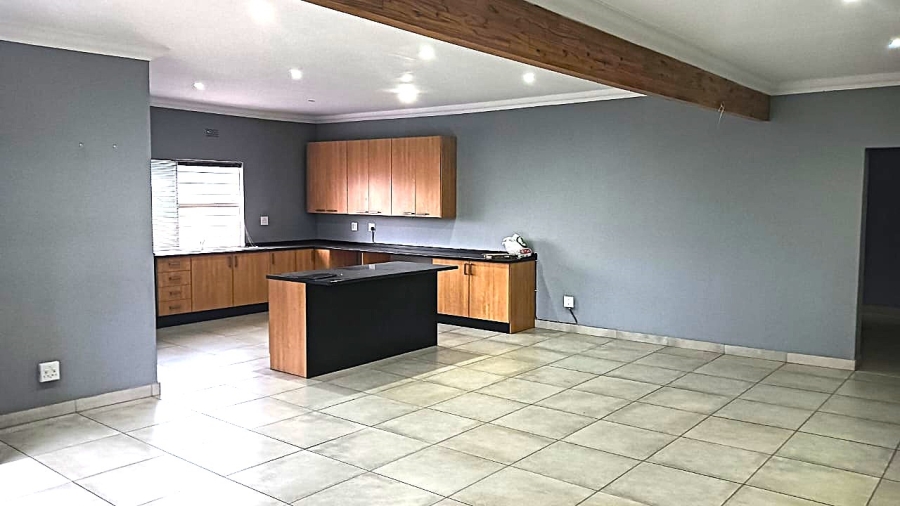 8 Bedroom Property for Sale in Van Riebeeck Park Gauteng