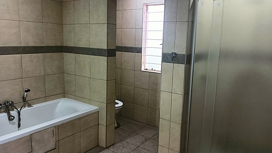 8 Bedroom Property for Sale in Van Riebeeck Park Gauteng