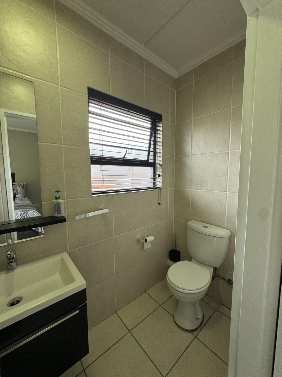 To Let 3 Bedroom Property for Rent in Gleneagles Gauteng