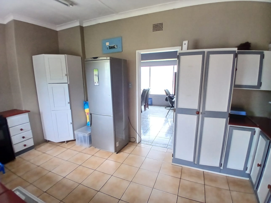 To Let 3 Bedroom Property for Rent in Moregloed Gauteng