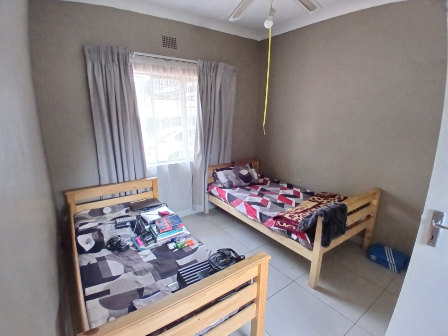 To Let 3 Bedroom Property for Rent in Moregloed Gauteng