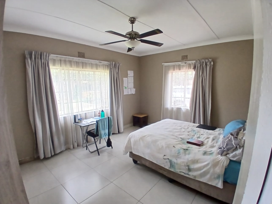 To Let 3 Bedroom Property for Rent in Moregloed Gauteng