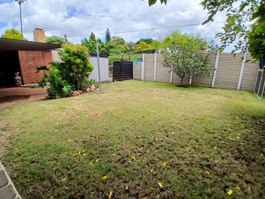 To Let 3 Bedroom Property for Rent in Moregloed Gauteng