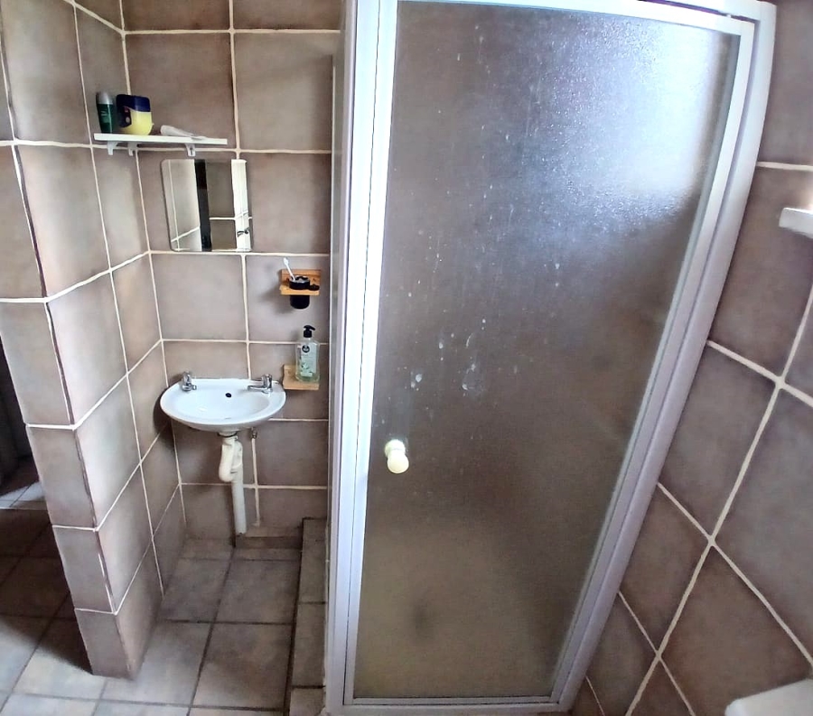 To Let 3 Bedroom Property for Rent in Moregloed Gauteng