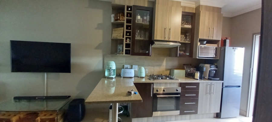 To Let 2 Bedroom Property for Rent in Moregloed Gauteng