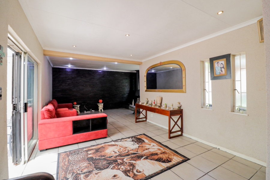 3 Bedroom Property for Sale in Croydon Gauteng